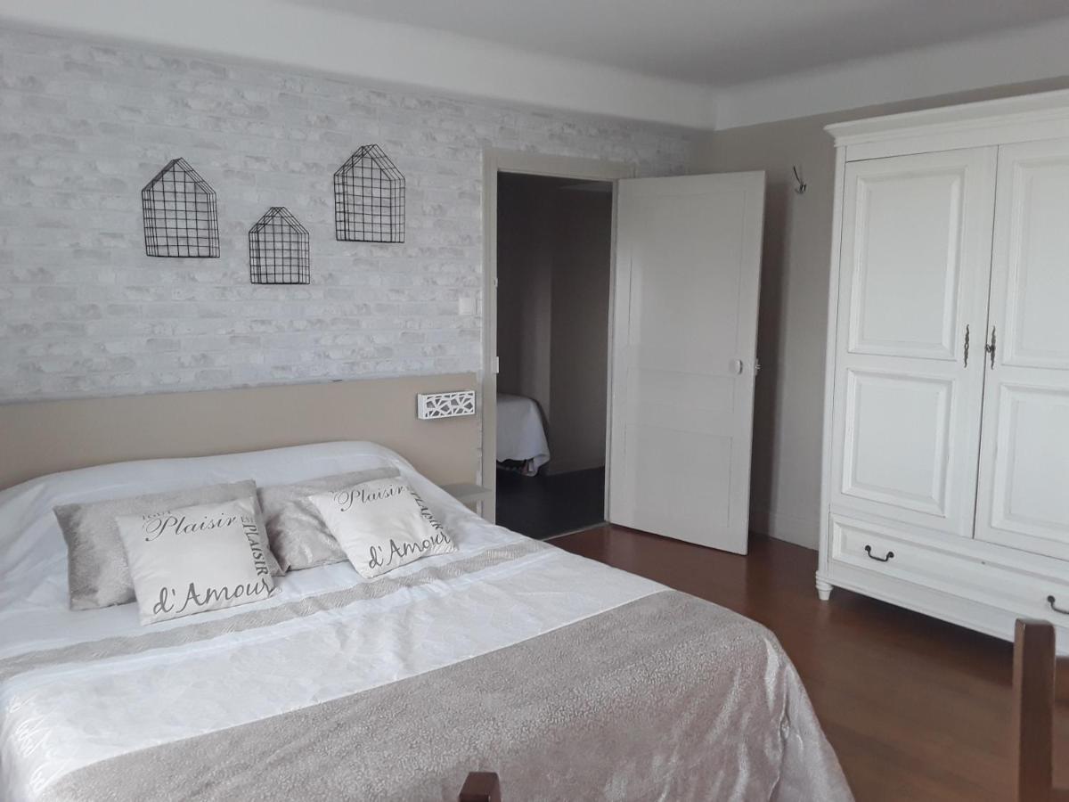 Hotel Escampette Saint-Aubin-en-Charollais Esterno foto